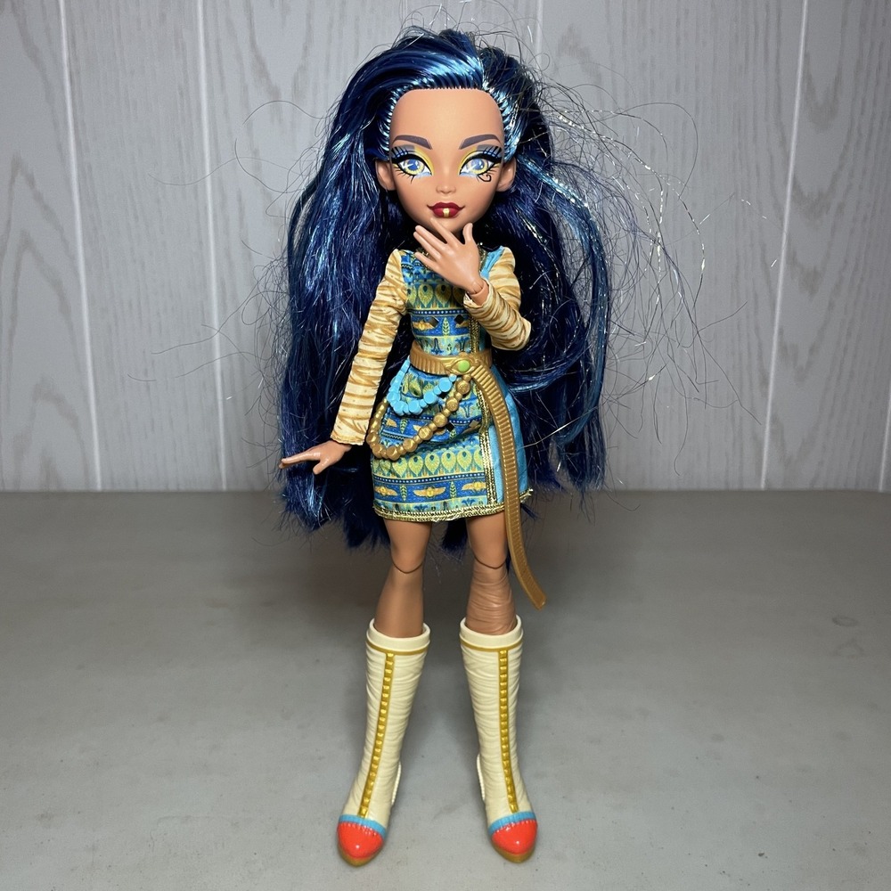 Monster High G3 Cleo De Nile Doll Blue Hair Gold Mattel 2021 As Is